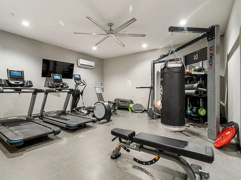 The Flats on Archer - Ask About Our Move-In Specials! — Photo 50