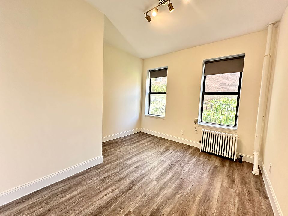 1st image of 657 10th Ave #K