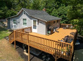 107 Overlook Rd, Sussex, NJ 07461