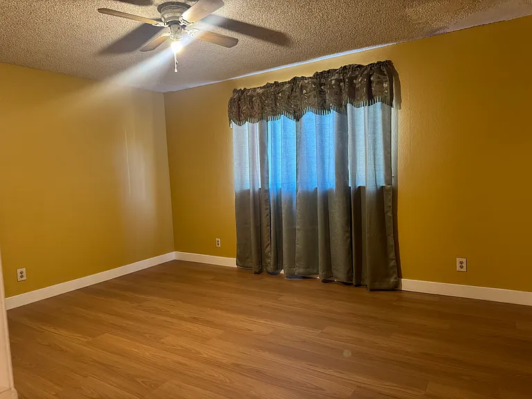 6529 Blanche Dell Dr — Photo 5