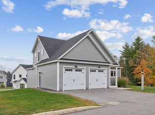 12 Waxwing Ln #49, Falmouth, ME 04105