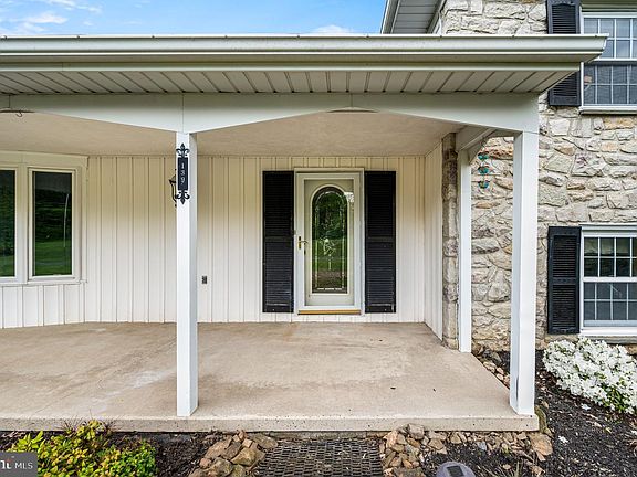 5th image of 139 Rock Rd