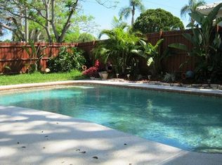 5200 32nd Ave N, Saint Petersburg, FL 33710