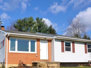 1099 Gernand Ct, New Freedom, PA 17349