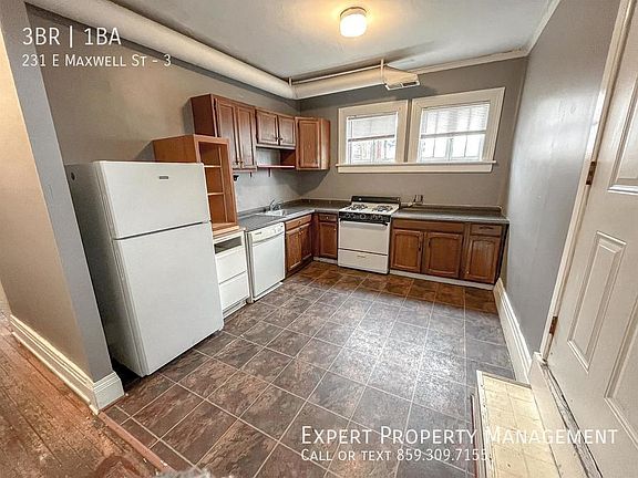5th image of 231 E Maxwell St #3