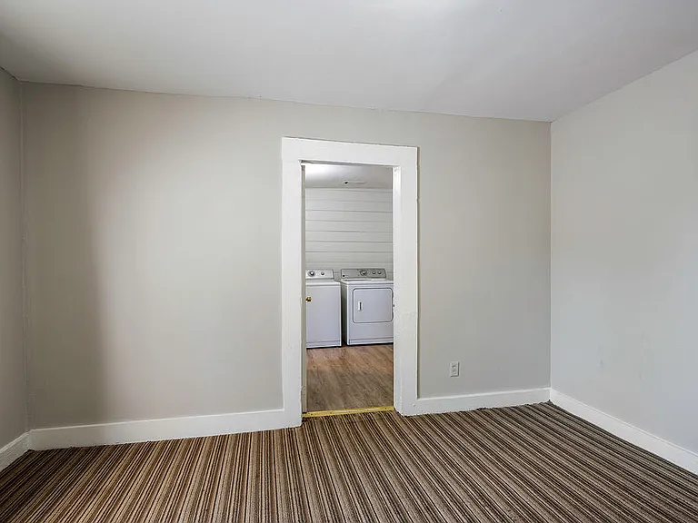 184 Dahlia Ave NW — Photo 16