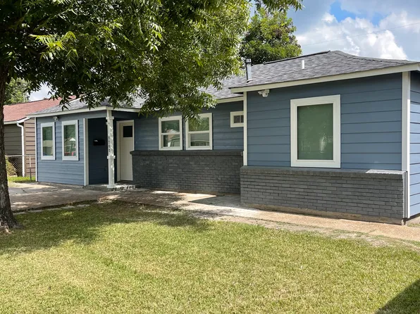 9505 Sierra Dr, Houston, TX 77051