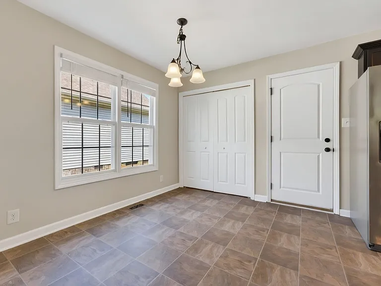2602 Alex Overlook Way — Photo 13