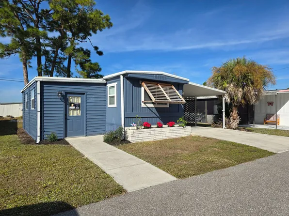 119 Cotillion Ln, North Fort Myers, FL 33903