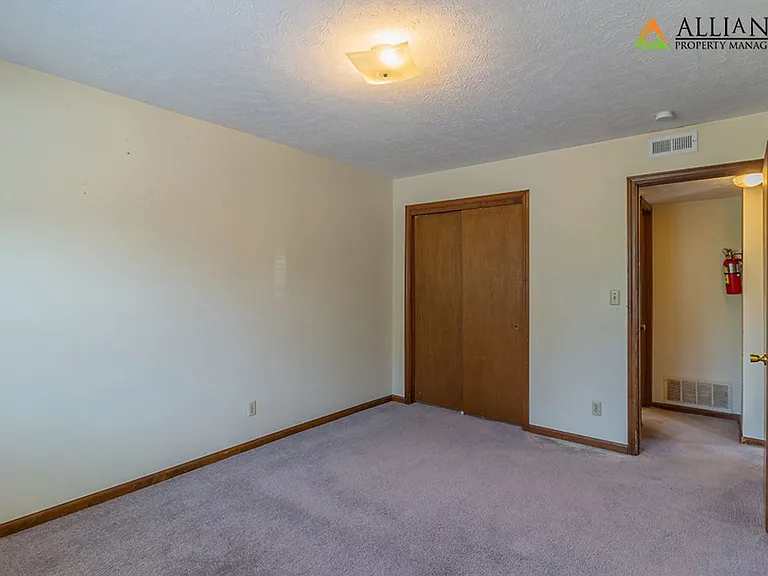 Ninth St. 701 N. — Photo 22