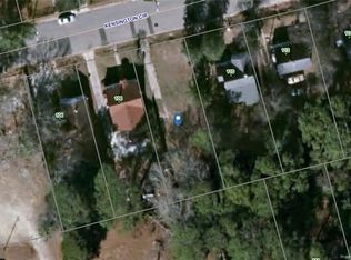 108 Kensington Cir, Fayetteville, NC 28301