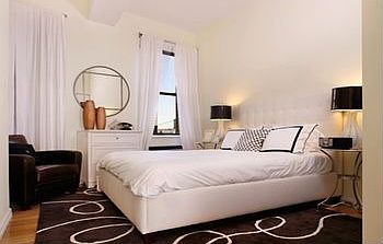2nd image of 99 John St APT 309