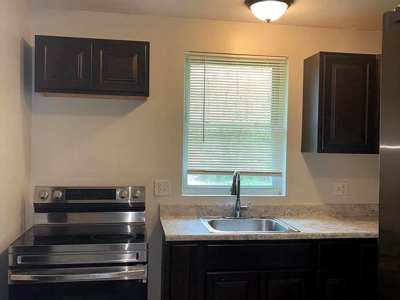 2nd image of 18217 Aquasco Rd