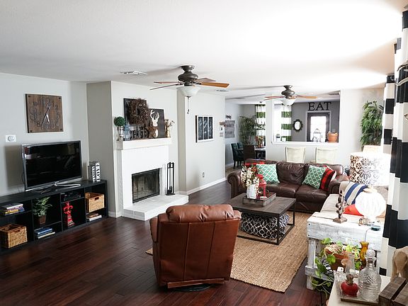 2nd image of 1716 Honey Creek Ln