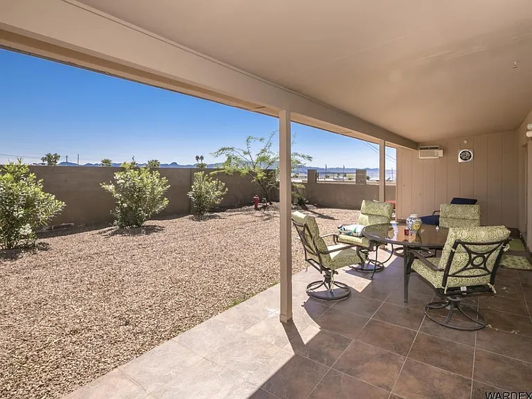 3030 Caliente Dr #102 — Photo 5