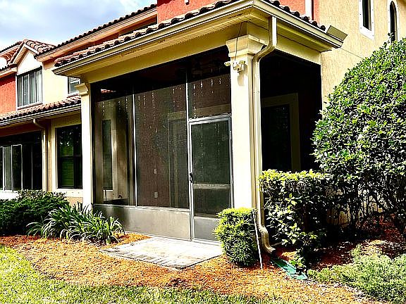 4th image of 3653 Casitas Dr