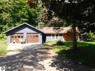 2272 S M 66 Hwy, Mancelona, MI, 49659