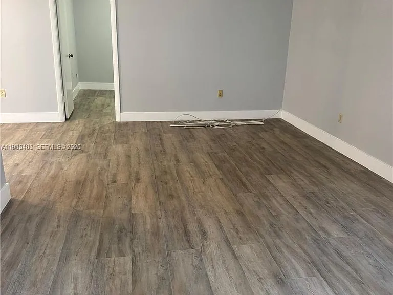 9400 Lime Bay Blvd #206 — Photo 8