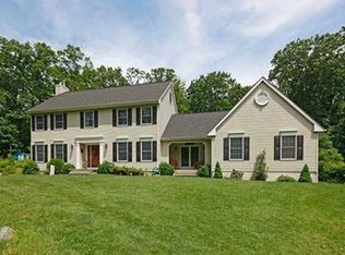 255 Cherry Tree Bend Rd, Port Murray, NJ 07865