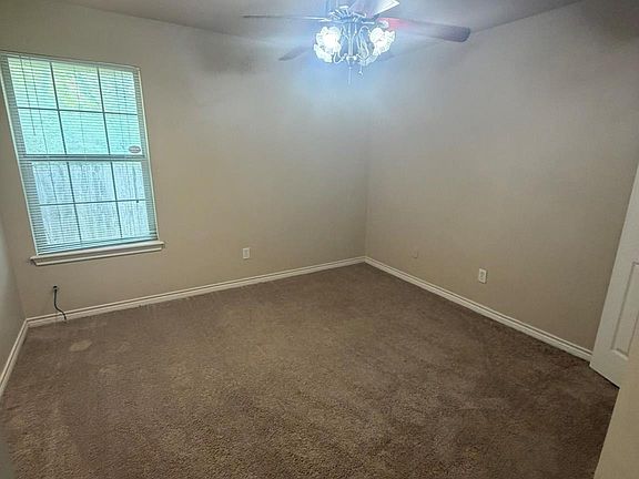 4th image of 1437 Western Oaks Ct