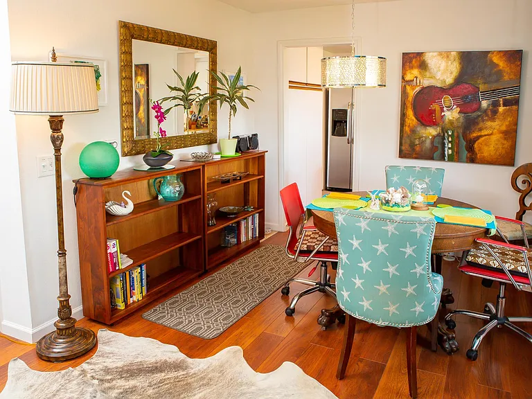 Dining area with bookshelf