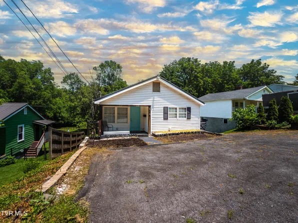 719 E Maple St, Johnson City, TN 37601