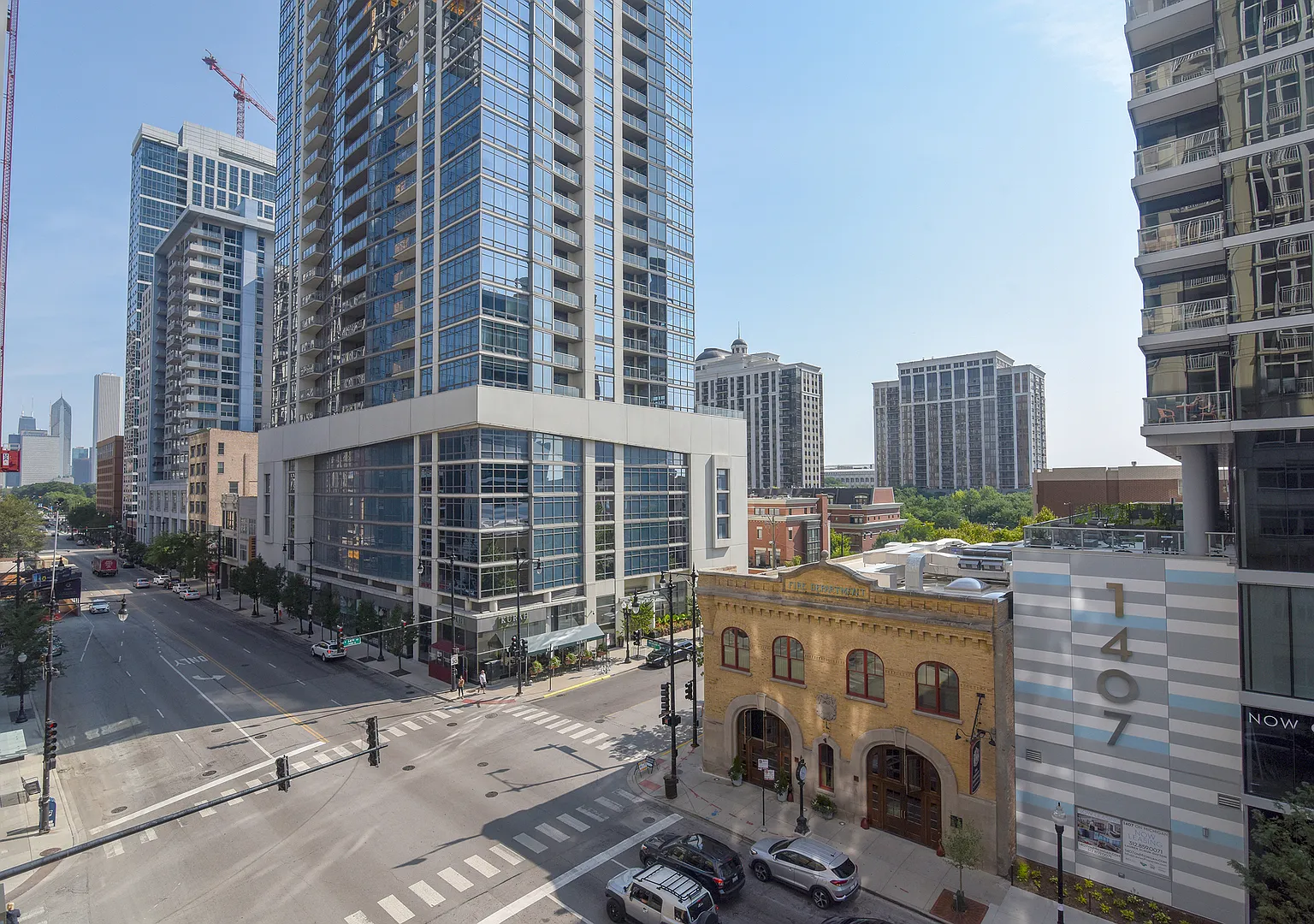 1 bed, 875 sqft, $2,400 — Photo 1