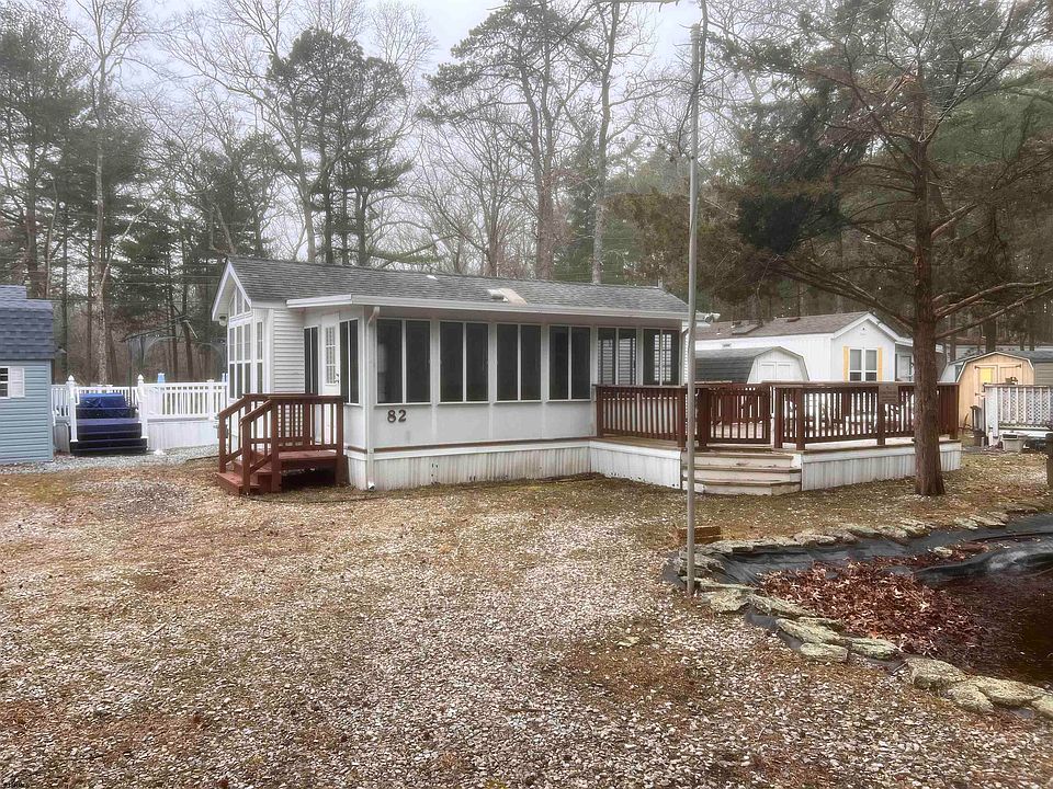 1st image of 135 Thompson #84 Ln