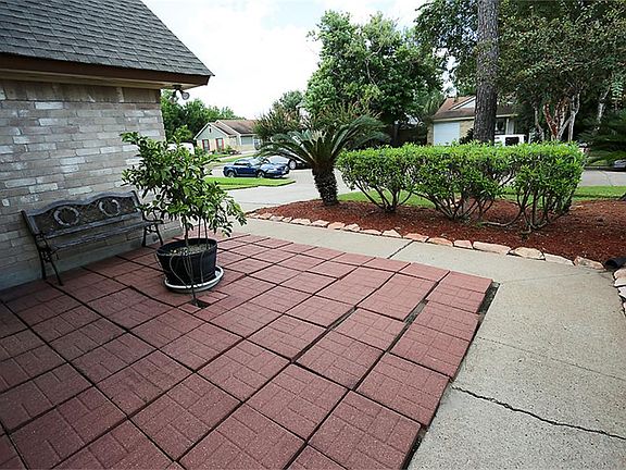3rd image of 20307 Blue Juniper Dr