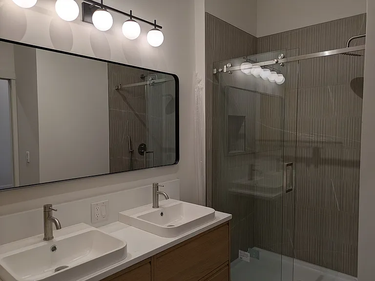 1327 N Maplewood Ave #3 — Photo 18