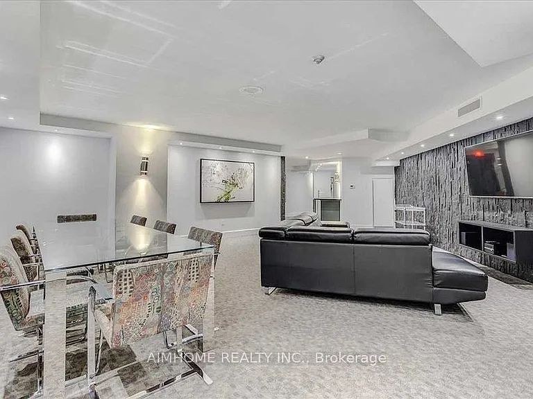 33 University Ave #207 — Photo 25
