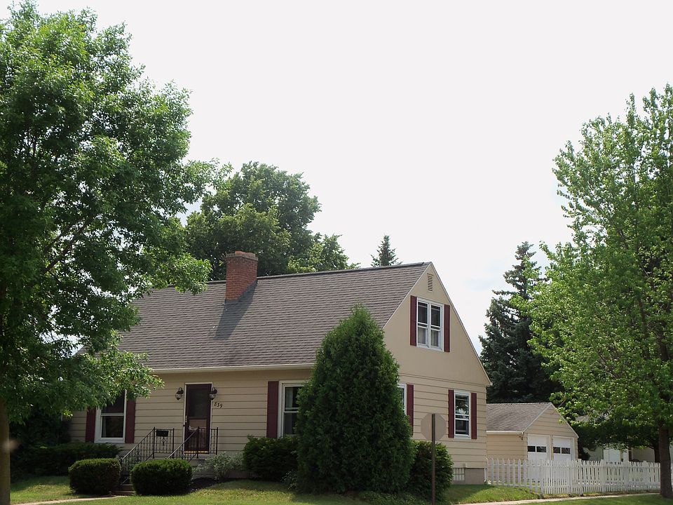 1st image of 839 Minnesota Ave