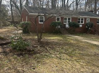 12450 Richmond St, Chester, VA 23831