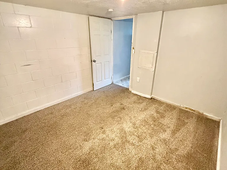 10510 Cinnamon Dr #C — Photo 7