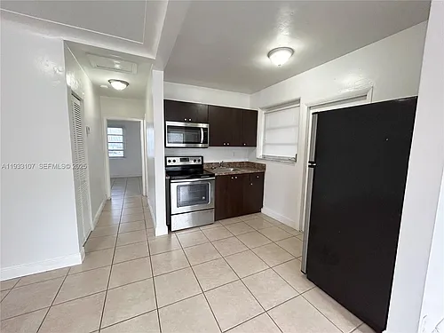 701 NE 86th St #1 Photo 1