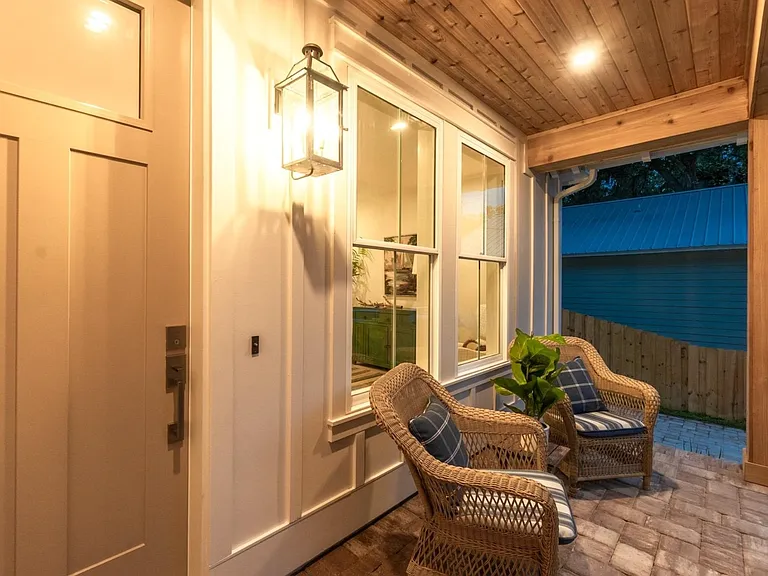 27 Fullerwood Dr — Photo 39