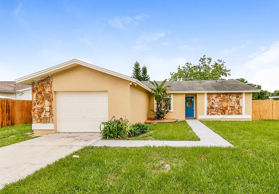 4910 Hi Vista Cir