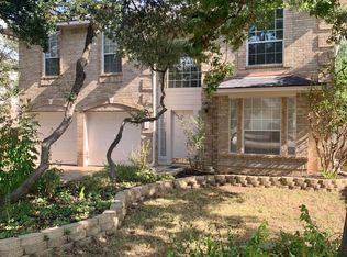 704 Hilltop Dr, Leander, TX 78641