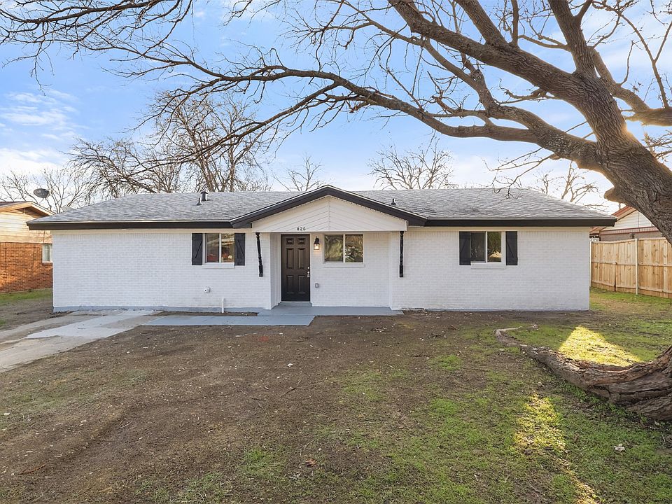 1st image of 820 Hallvale Dr