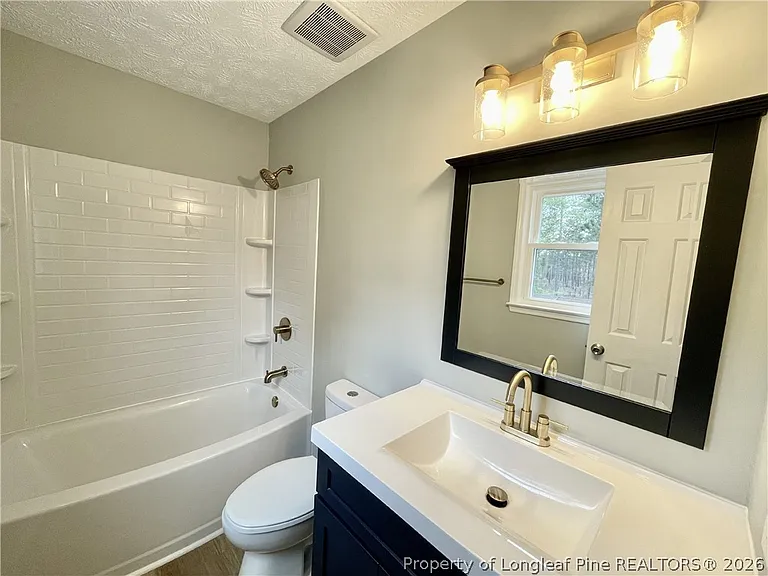 623 Daharan Dr — Photo 19