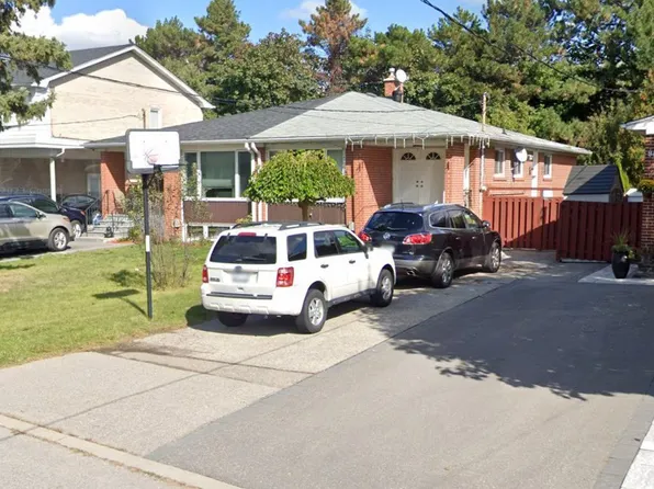 92 Baltray Cres, Toronto, ON M3A 2H4