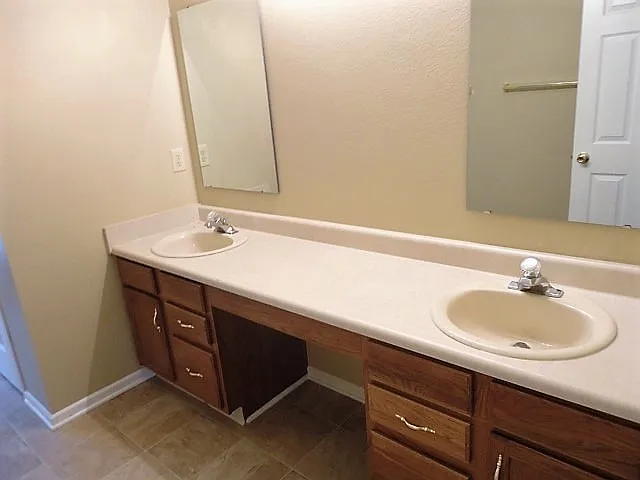 13898 Meadow Lake Dr — Photo 9