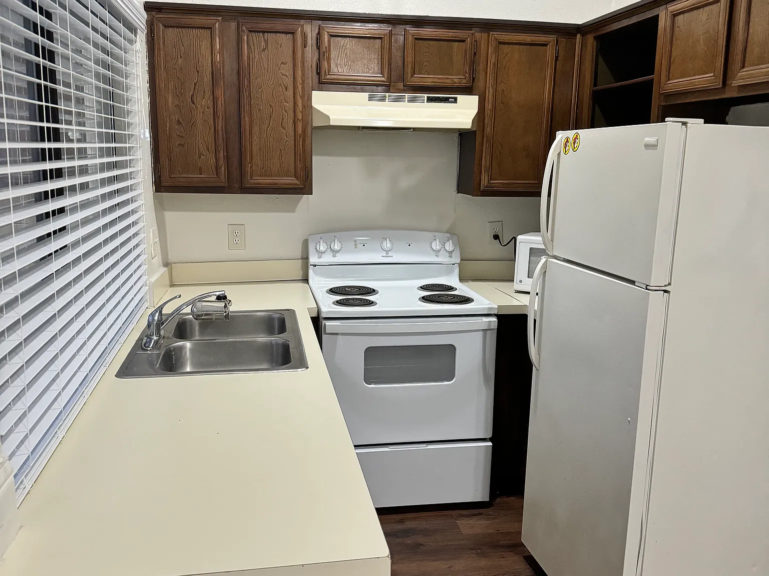 4202 Bass Pro Dr — Photo 1