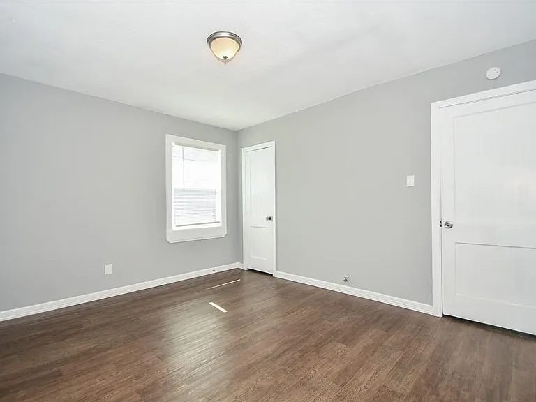 7334 Mountbatten Rd — Photo 16