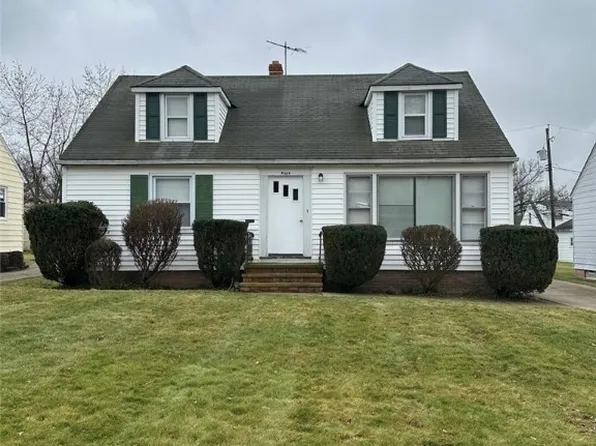 4994 N Barton Rd, Lyndhurst, OH 44124