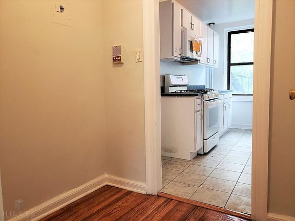 3rd image of 4332 47th St #B/6
