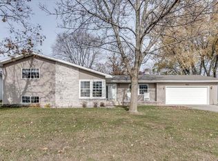 1146 Todd St, Marinette, WI 54143