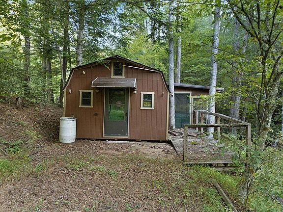 4th image of 9999 Deer Track Rd