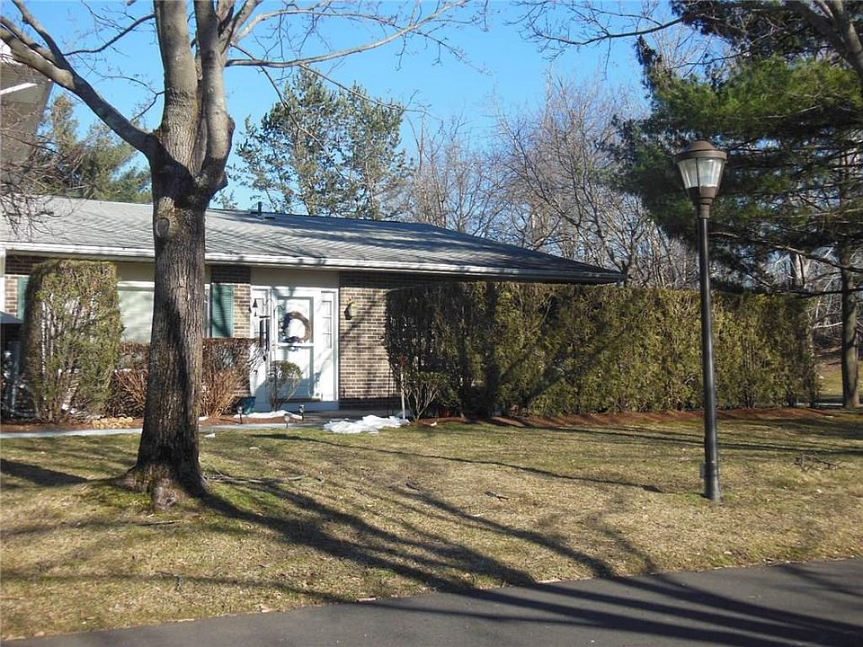 1st image of 422 Bryantville Ct