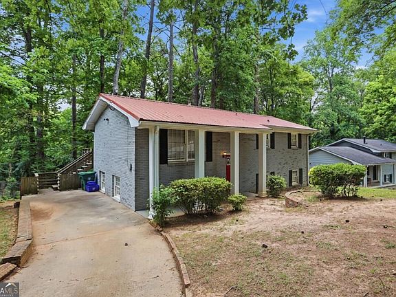 4th image of 1969 Shannon Ridge Ct